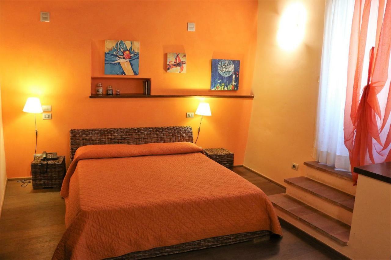 La Dimora Nel Corso Hotel Montepulciano Stazione Kültér fotó