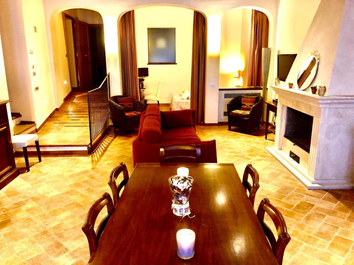 La Dimora Nel Corso Hotel Montepulciano Stazione Kültér fotó